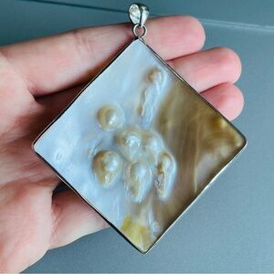 Stunning Blister Pearls Mother Of Pearl Shell Square Pendant Silver Edge…